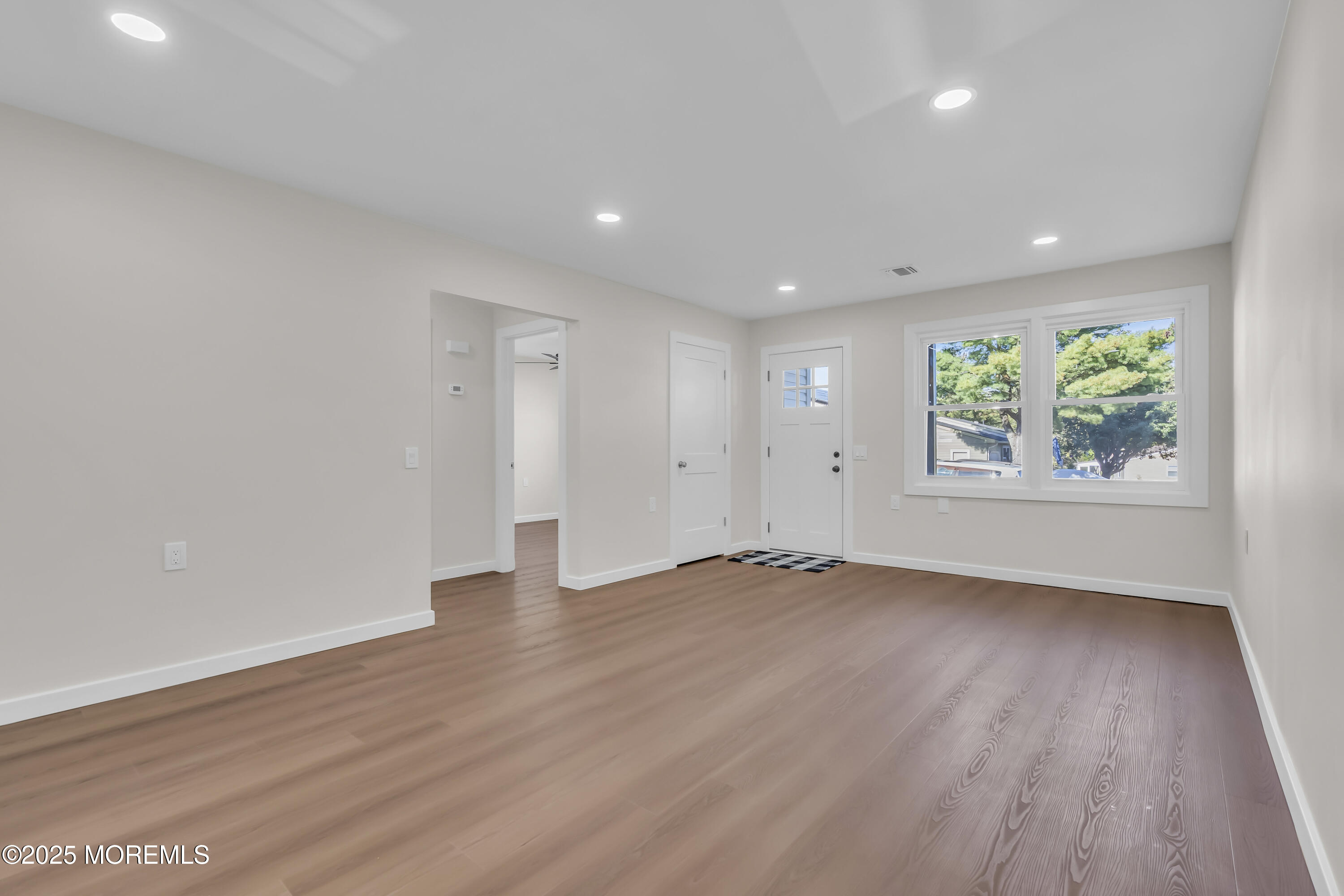 24 Churchill Road, Unit 71 Whiting, NJ 08759 - Photo 6 of 32 014_dsc08305_901