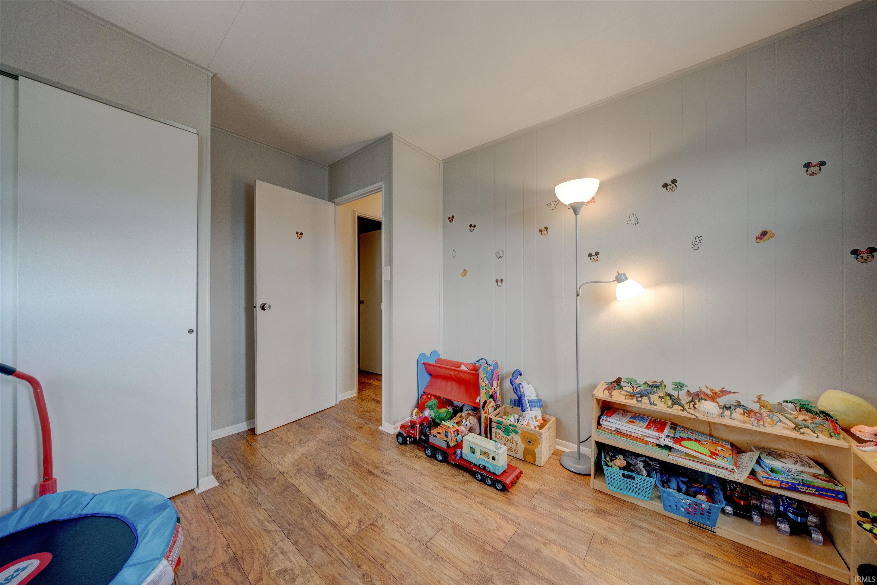 525 West Mill Road Evansville, IN 47710 - Photo 19 of 33