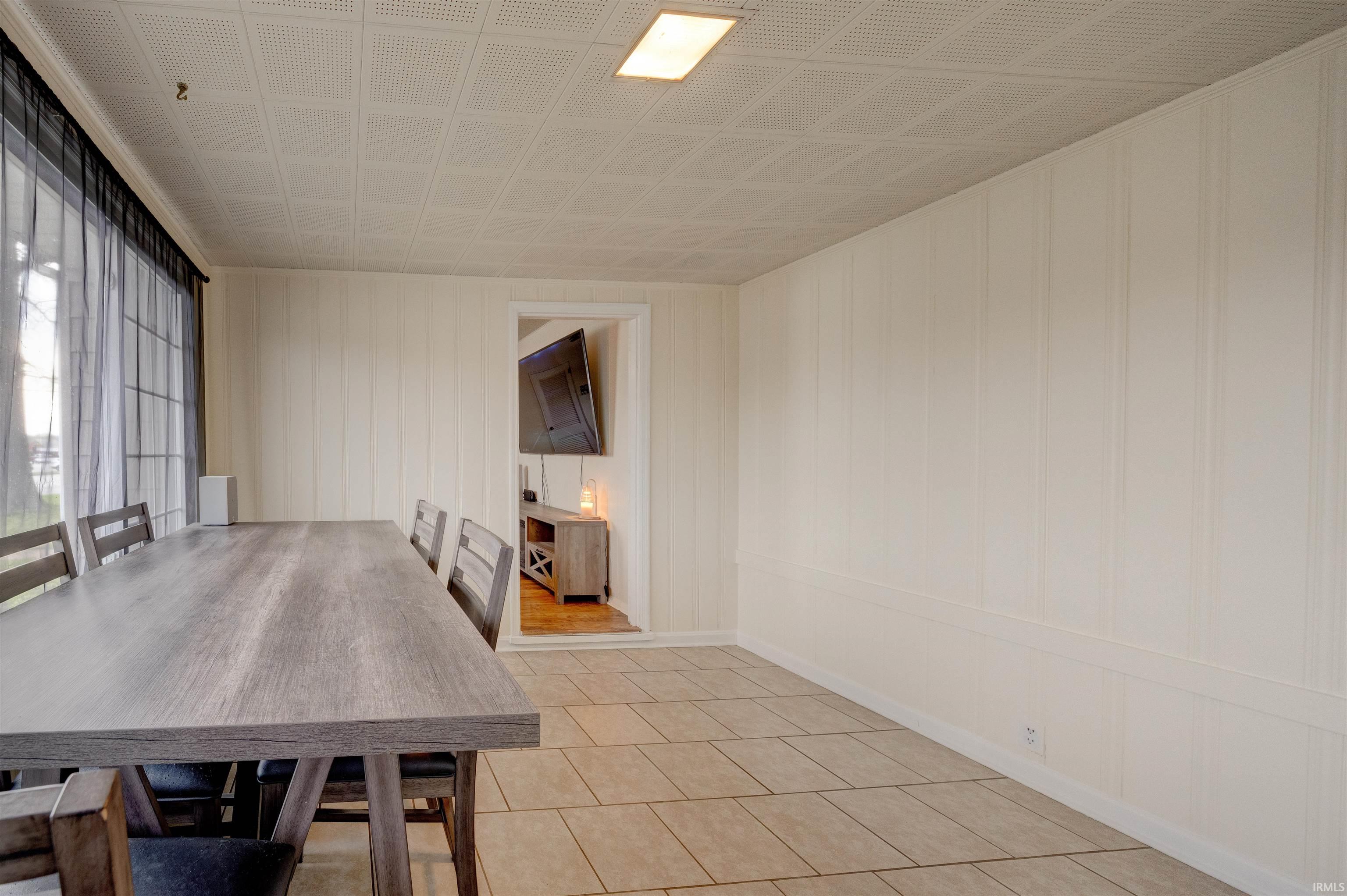 525 West Mill Road Evansville, IN 47710 - Photo 21 of 33