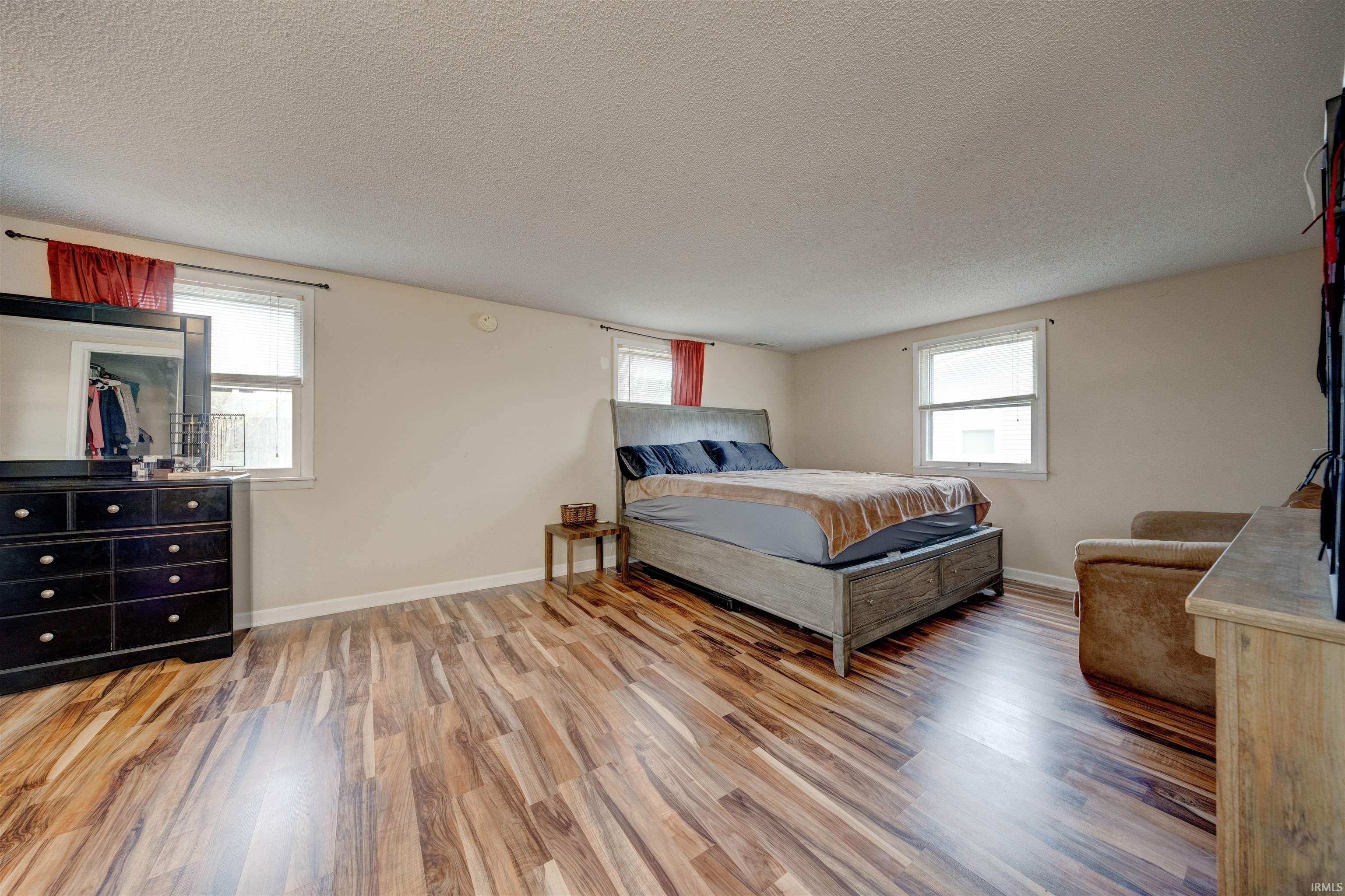 525 West Mill Road Evansville, IN 47710 - Photo 26 of 33