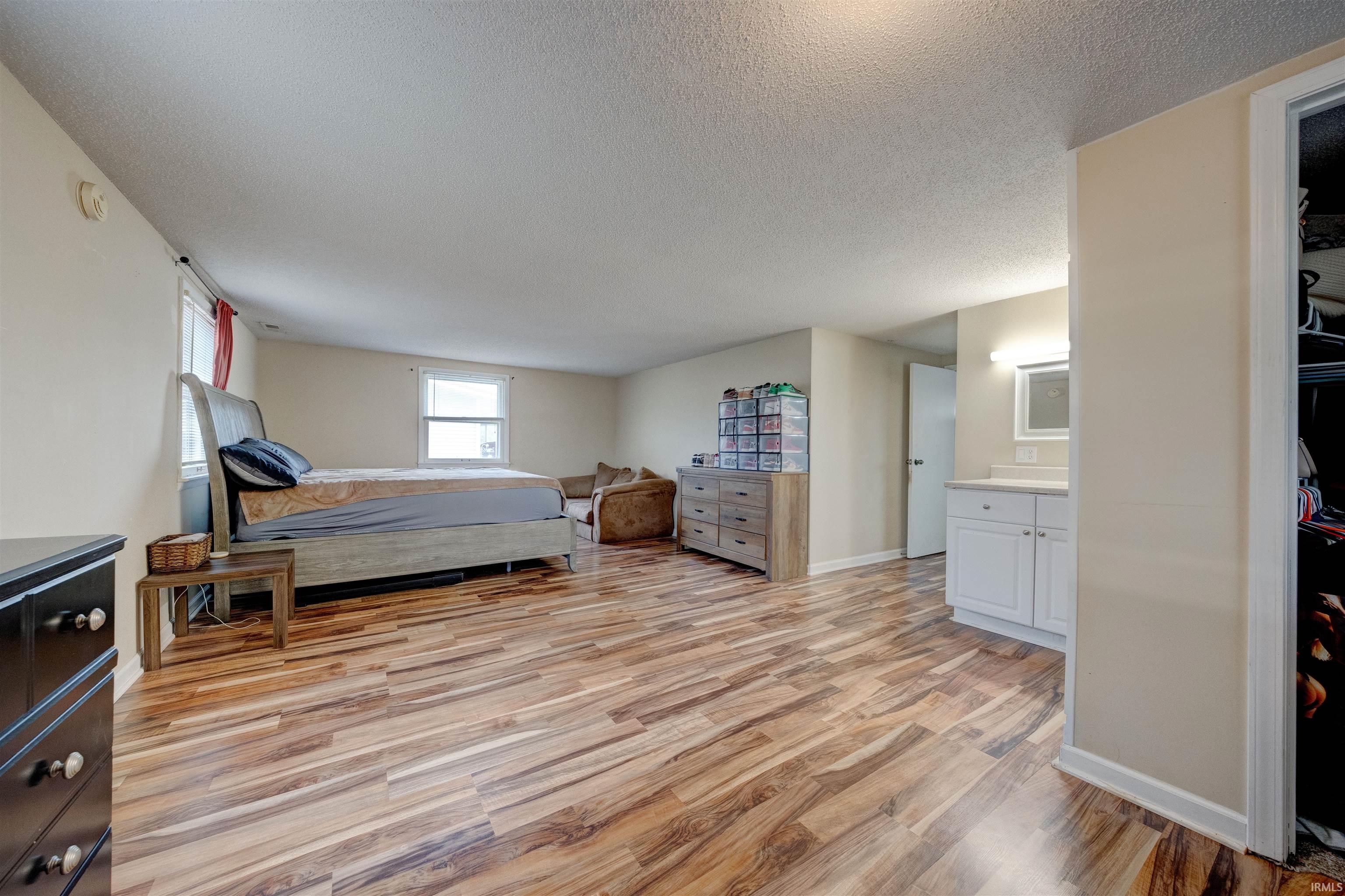 525 West Mill Road Evansville, IN 47710 - Photo 27 of 33