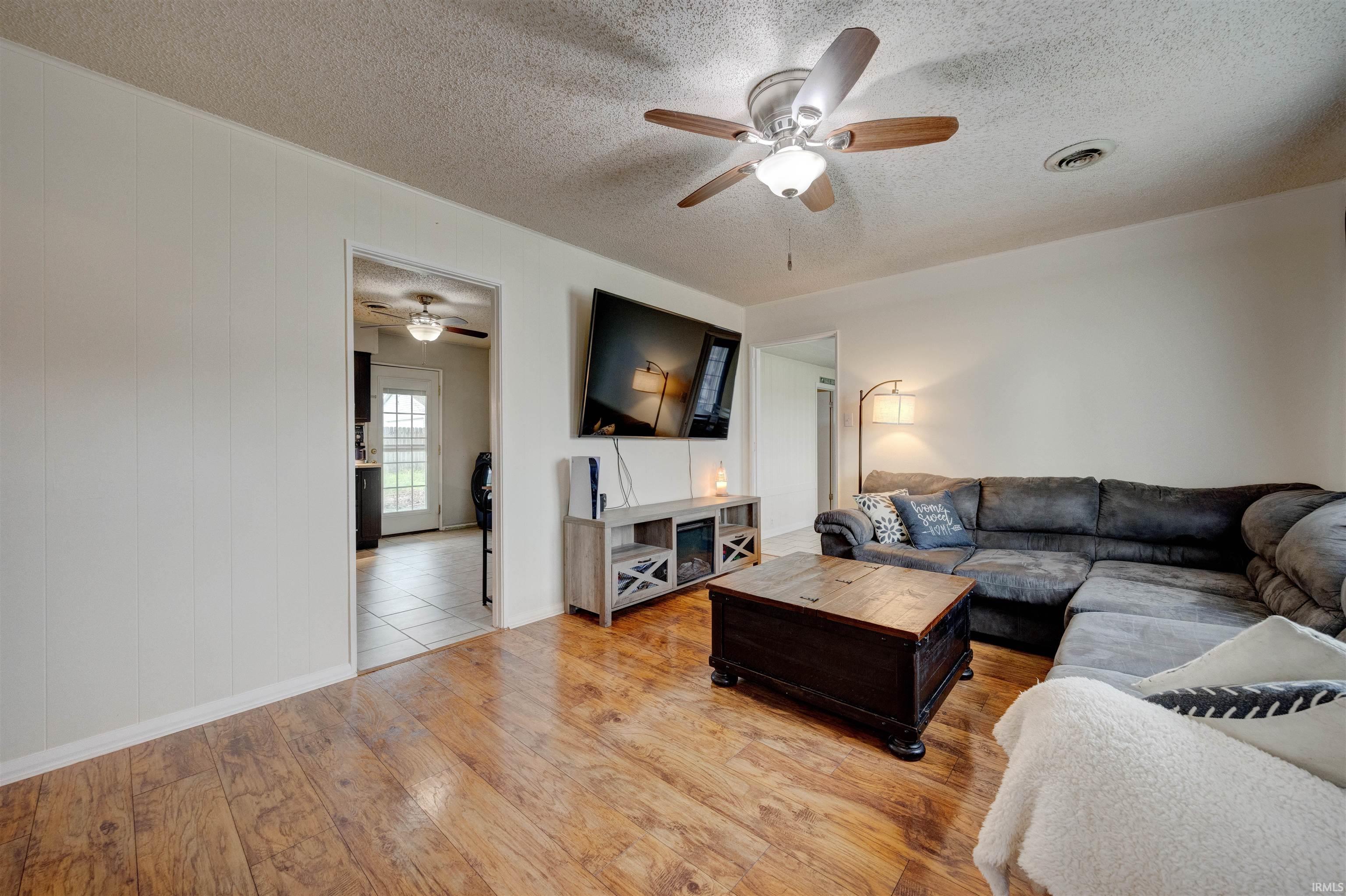 525 West Mill Road Evansville, IN 47710 - Photo 30 of 33