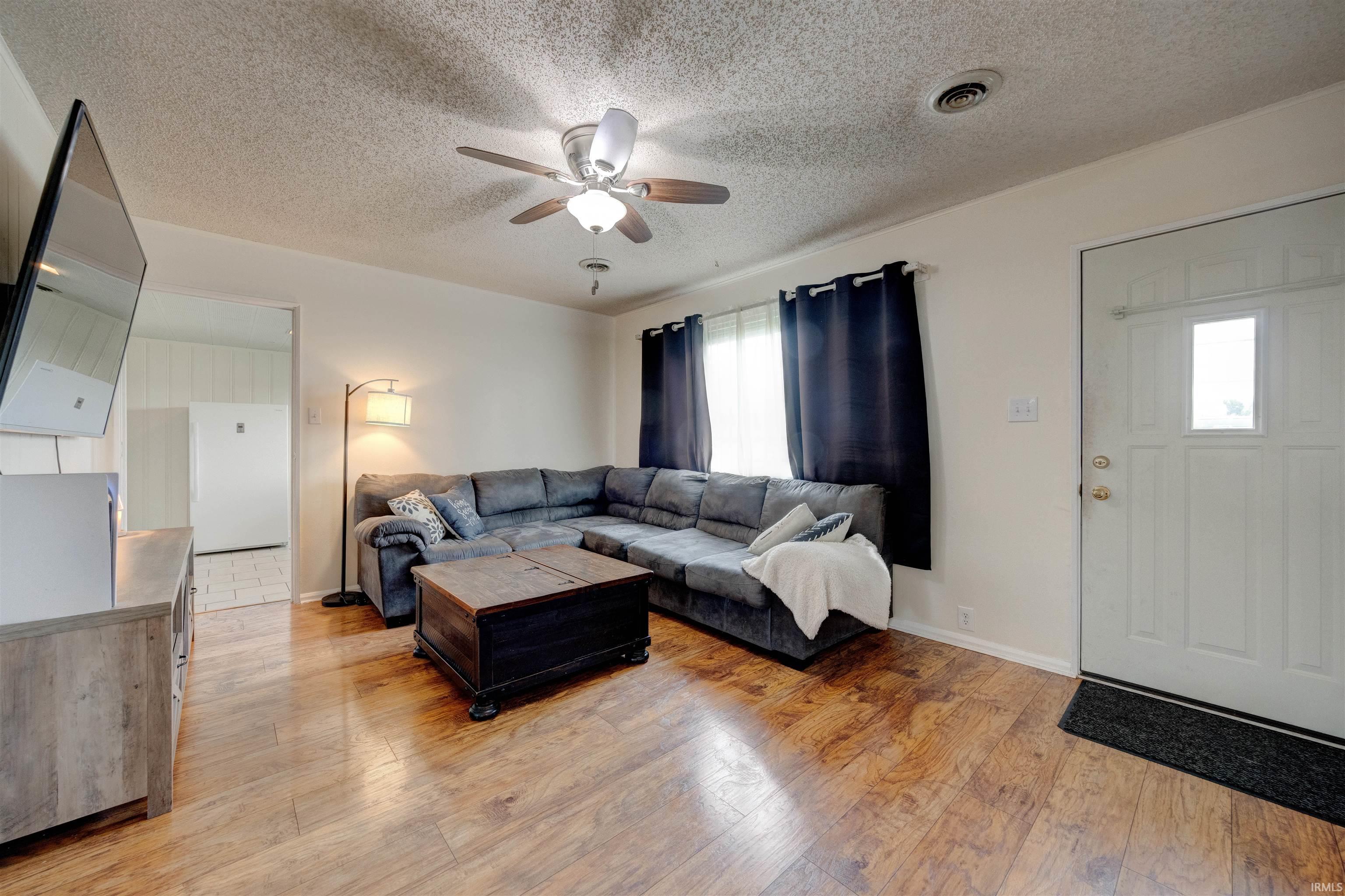 525 West Mill Road Evansville, IN 47710 - Photo 31 of 33