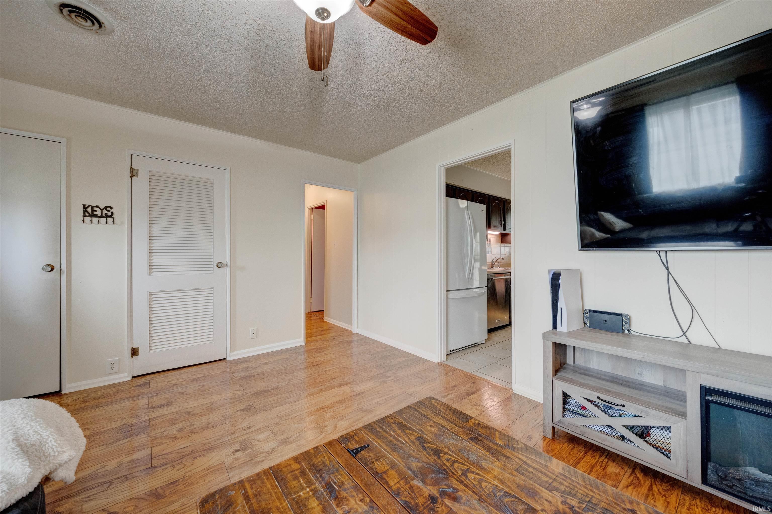 525 West Mill Road Evansville, IN 47710 - Photo 32 of 33