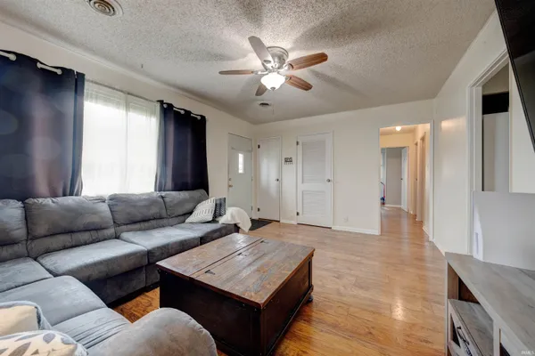 $225,000 | 525 West Mill Road, Evansville, IN 47710