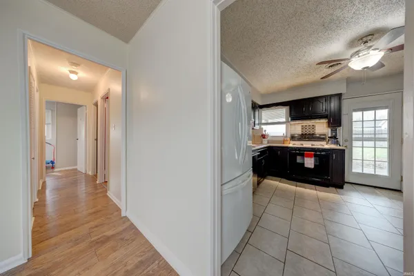 $225,000 | 525 West Mill Road, Evansville, IN 47710
