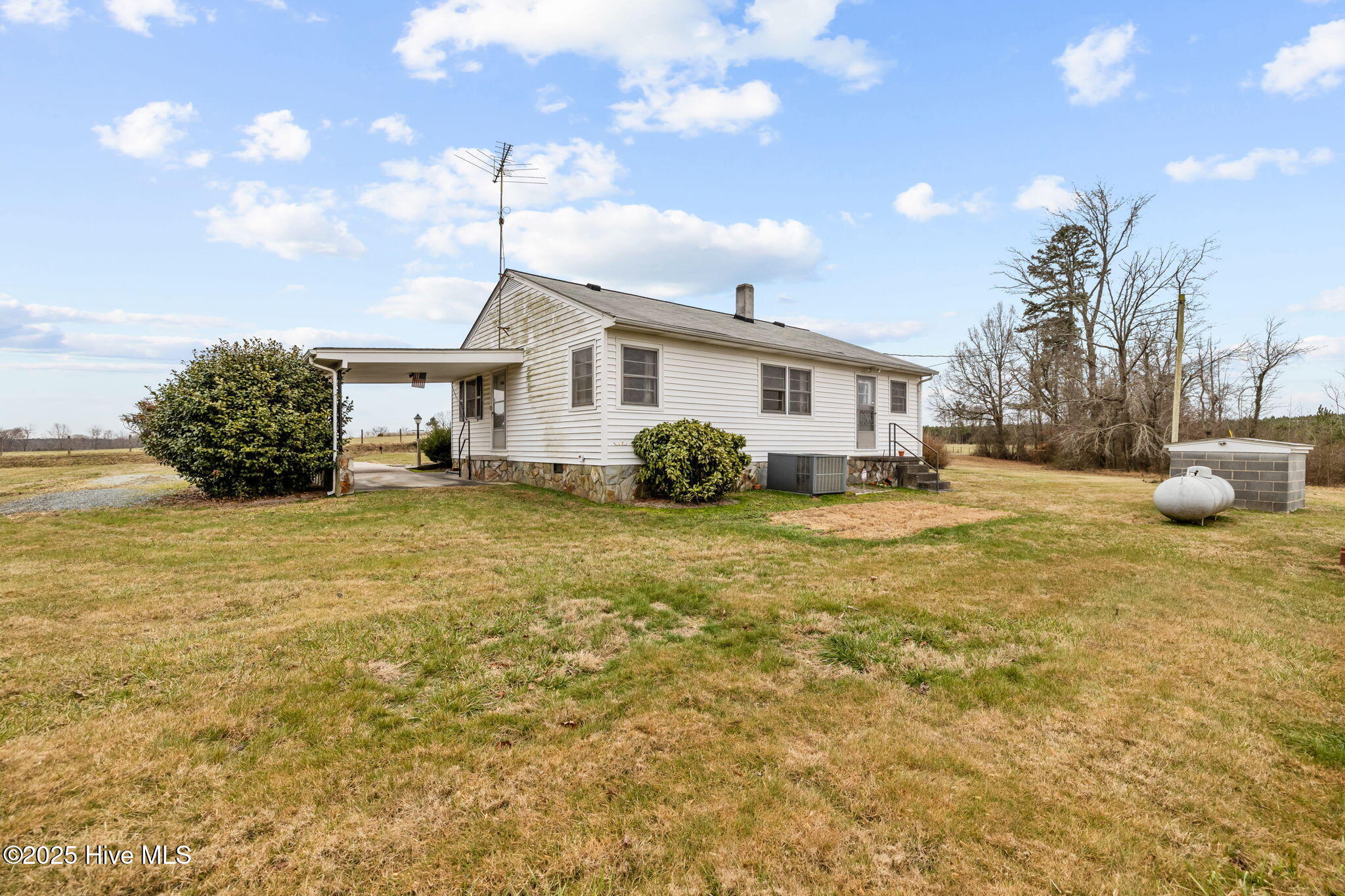 1100 Ben Smith Road Siler City, NC 27344 - Photo 12 of 66 5-web-or-mls-6S5A1616