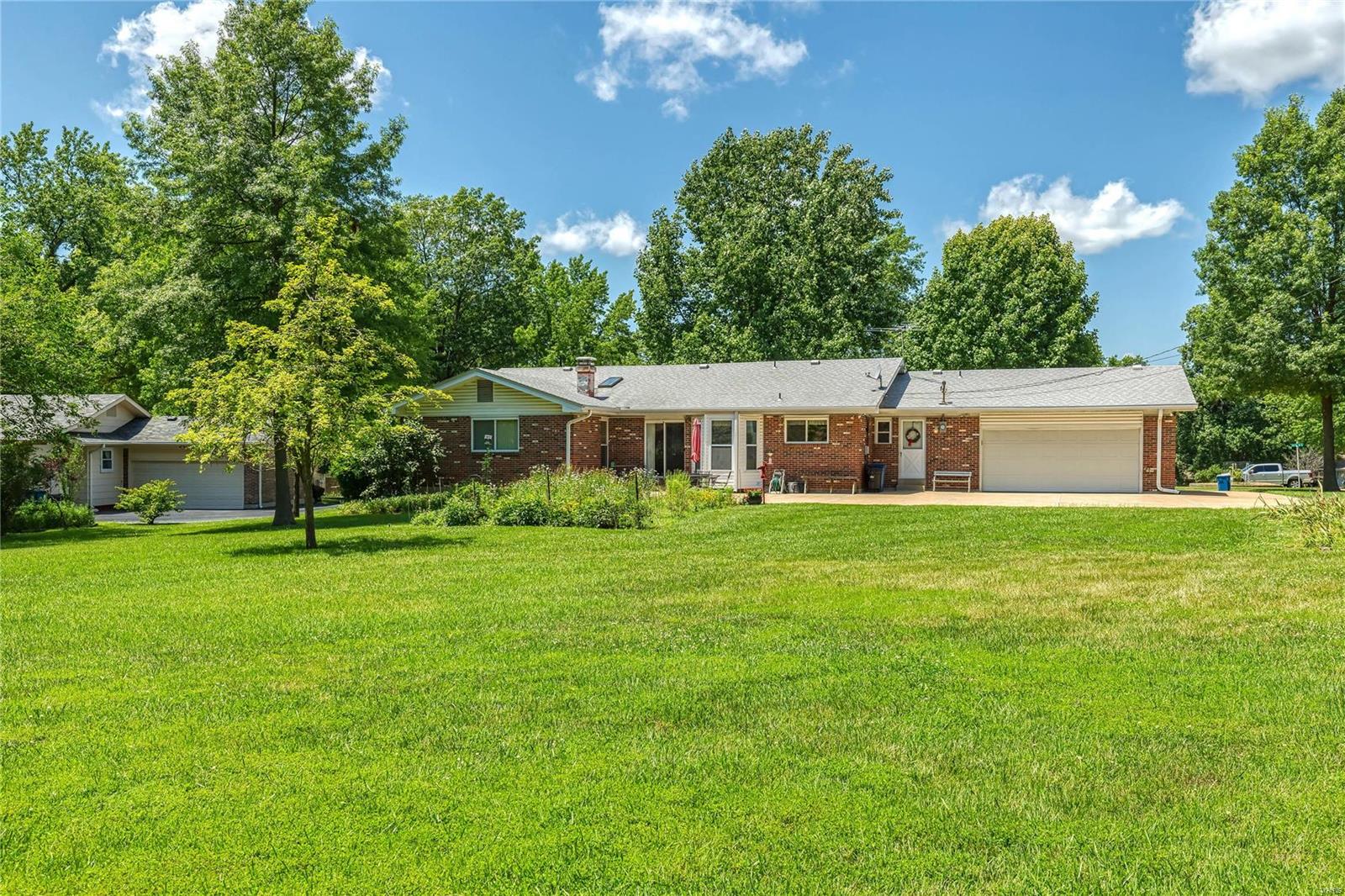 1012 Cla Ter Ri Drive Ballwin, MO 63011 - Photo 41 of 53 Gallery Image 41