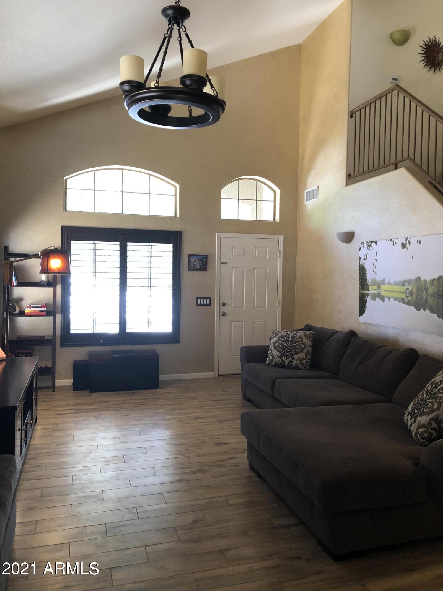 2500 South Sunnyvale Avenue Gilbert, AZ 85295 - Photo 3 of 30 IMG_6923