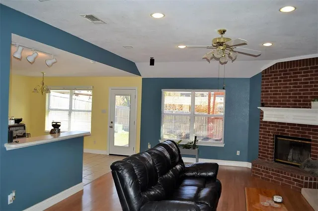 $2,050 | 5004 Ivycrest Trail, Arlington, TX 76017