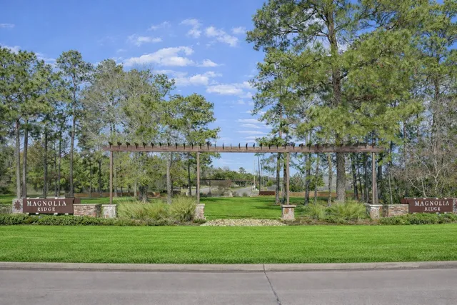 $1,975 | 747 Hackberry Branch, Magnolia, TX 77354