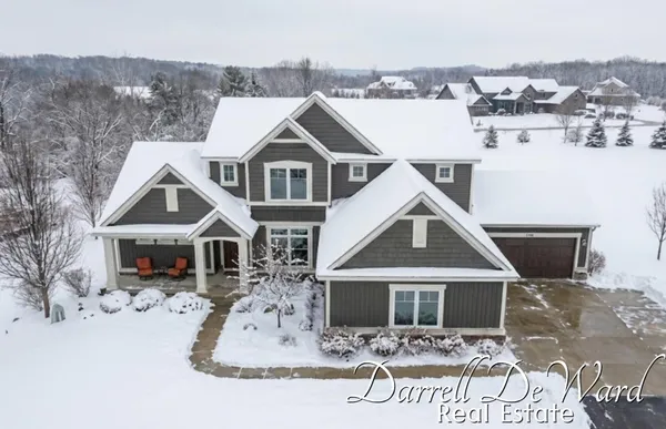 $799,900 | 3940 Egypt Valley Avenue Northeast, Ada, MI 49301