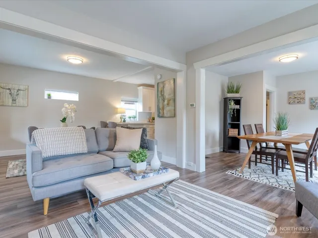 $3,750 | 7302 11th Avenue Northeast, Seattle, WA 98115