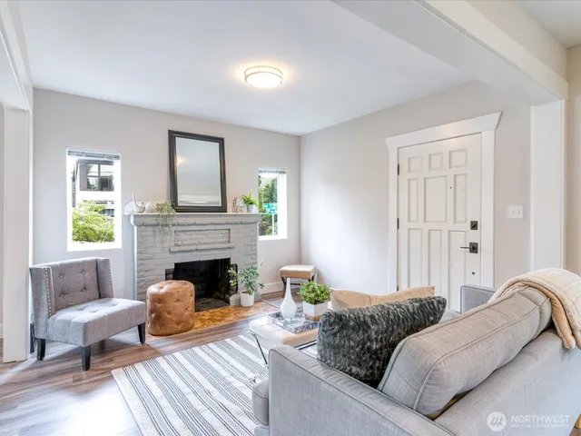 $3,750 | 7302 11th Avenue Northeast, Seattle, WA 98115