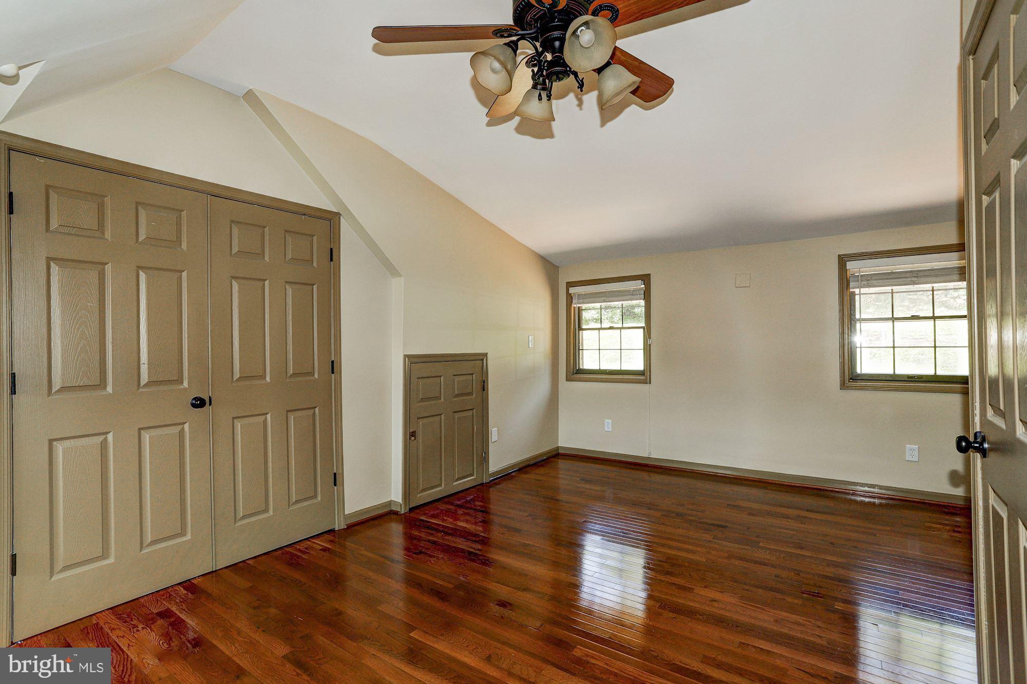 412 Leppo Road Westminster, MD 21158 - Photo 16 of 40 Primary Bedroom Suite