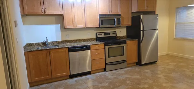 $1,450 | 224 6th Avenue North, Unit 11, St. Petersburg, FL 33701