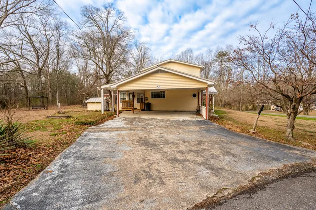 $264,000 | 22 Dobie Street, Tunnel Hill, GA 30755