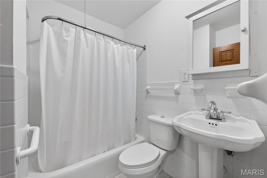 21 Fern Ridge Avenue Valley Park, MO 63088 - Photo 13 of 21