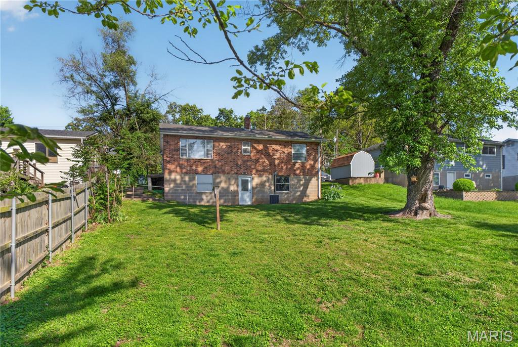 21 Fern Ridge Avenue Valley Park, MO 63088 - Photo 18 of 21