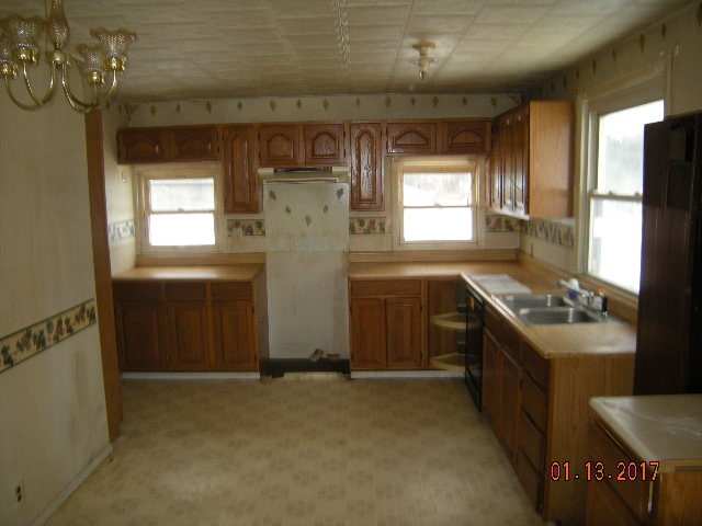 8005 Townline Road Kingsley, MI 49649 - Photo 4 of 11 1826929-3.JPG