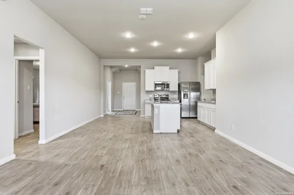 $315,000 | 829 Stonemanor Bay, Seguin, TX 78155