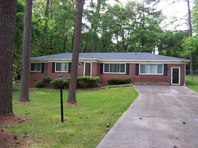810 Windsor Road Macon, GA 31204 - Photo 1 of 19 Primary Photo