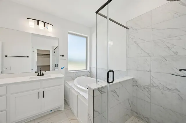 $559,900 | 108 Paradise Cove, Waxahachie, TX 75165