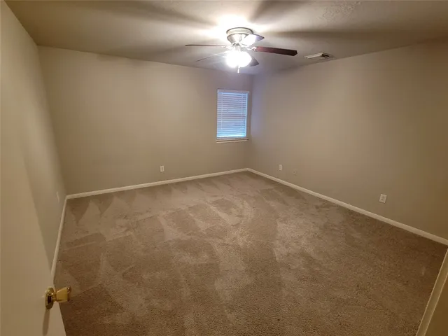 $2,000 | 11827 East Galwan Circle, Houston, TX 77070