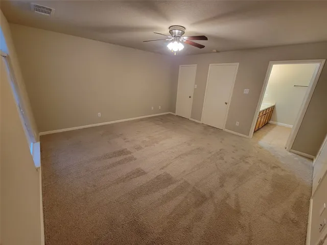 $2,000 | 11827 East Galwan Circle, Houston, TX 77070