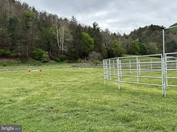 $1,650,000 | 15095 Little Dry River Road, Fulks Run, VA 22830