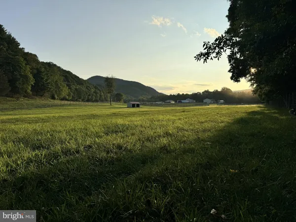 $1,650,000 | 15095 Little Dry River Road, Fulks Run, VA 22830