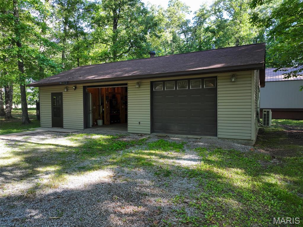 2040 Schlager Road Elkville, IL 62932 - Photo 37 of 97