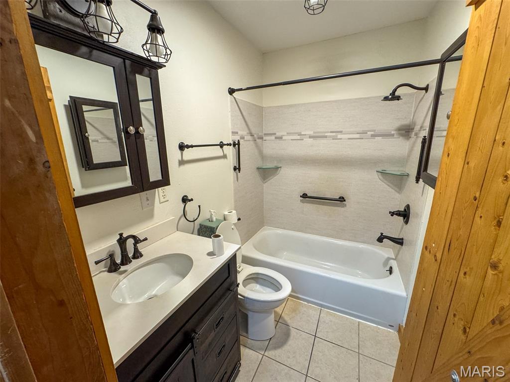 2040 Schlager Road Elkville, IL 62932 - Photo 82 of 97