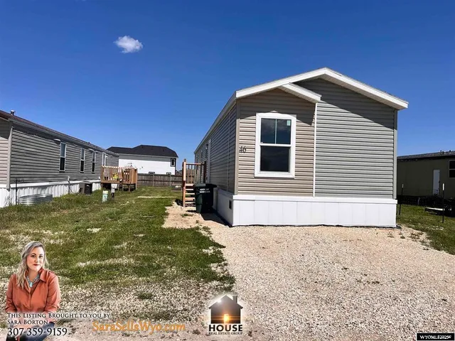 $92,000 | 401 South Russell Avenue, Douglas, WY 82633