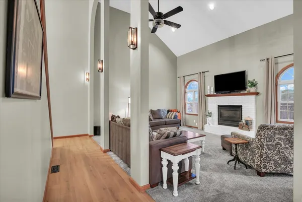 $474,990 | 701 Kimela Drive, Mahomet, IL 61853