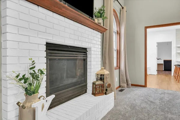 $474,990 | 701 Kimela Drive, Mahomet, IL 61853