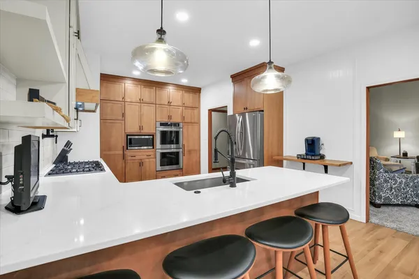 $474,990 | 701 Kimela Drive, Mahomet, IL 61853
