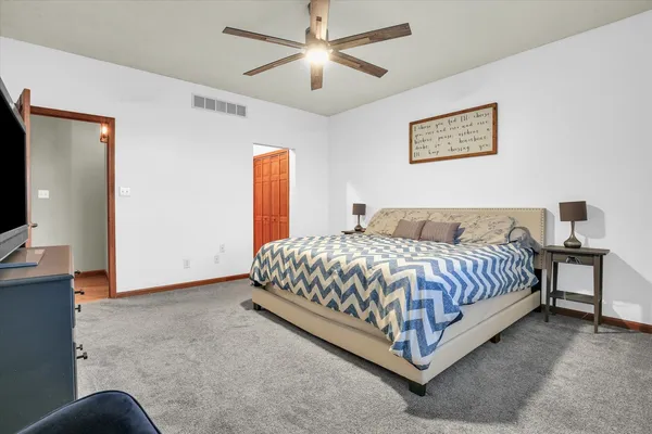 $474,990 | 701 Kimela Drive, Mahomet, IL 61853