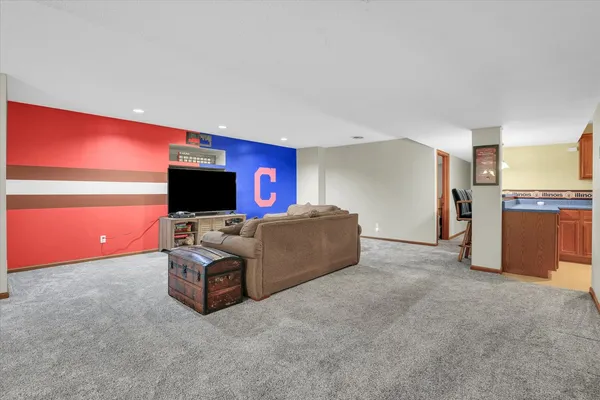 $474,990 | 701 Kimela Drive, Mahomet, IL 61853