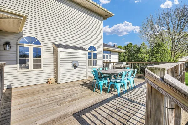 $474,990 | 701 Kimela Drive, Mahomet, IL 61853