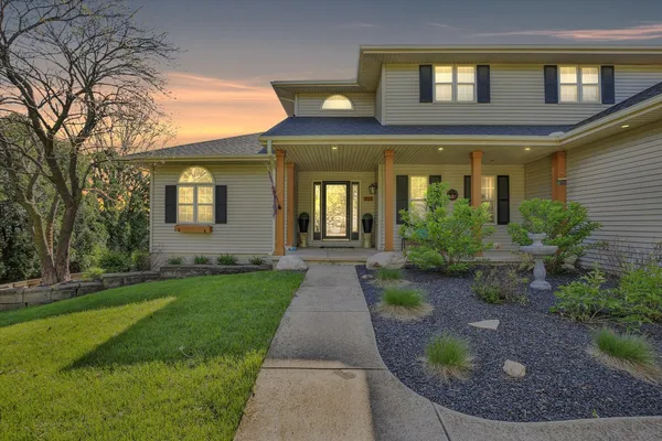 $474,990 | 701 Kimela Drive, Mahomet, IL 61853