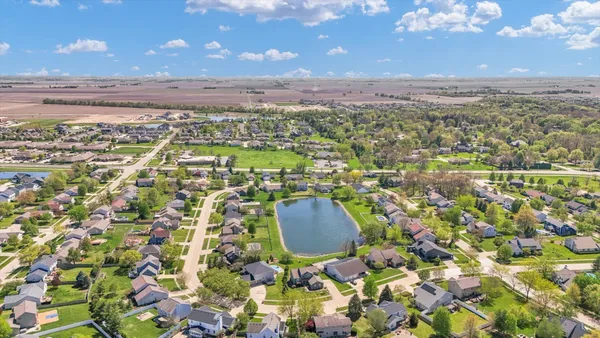 $474,990 | 701 Kimela Drive, Mahomet, IL 61853