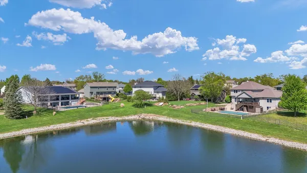 $474,990 | 701 Kimela Drive, Mahomet, IL 61853