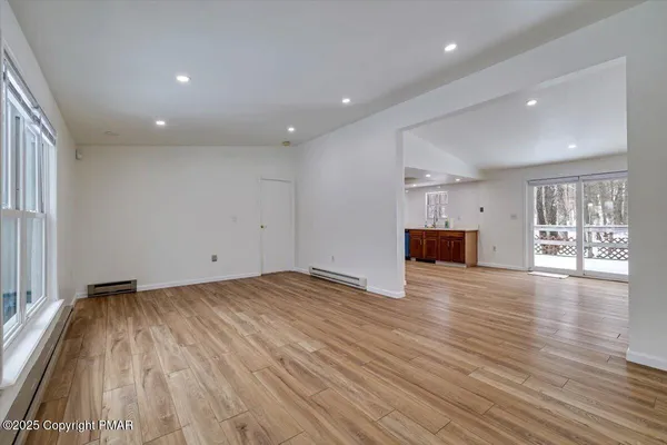 $2,100 | 115 Daisy Drive, Effort, PA 18330