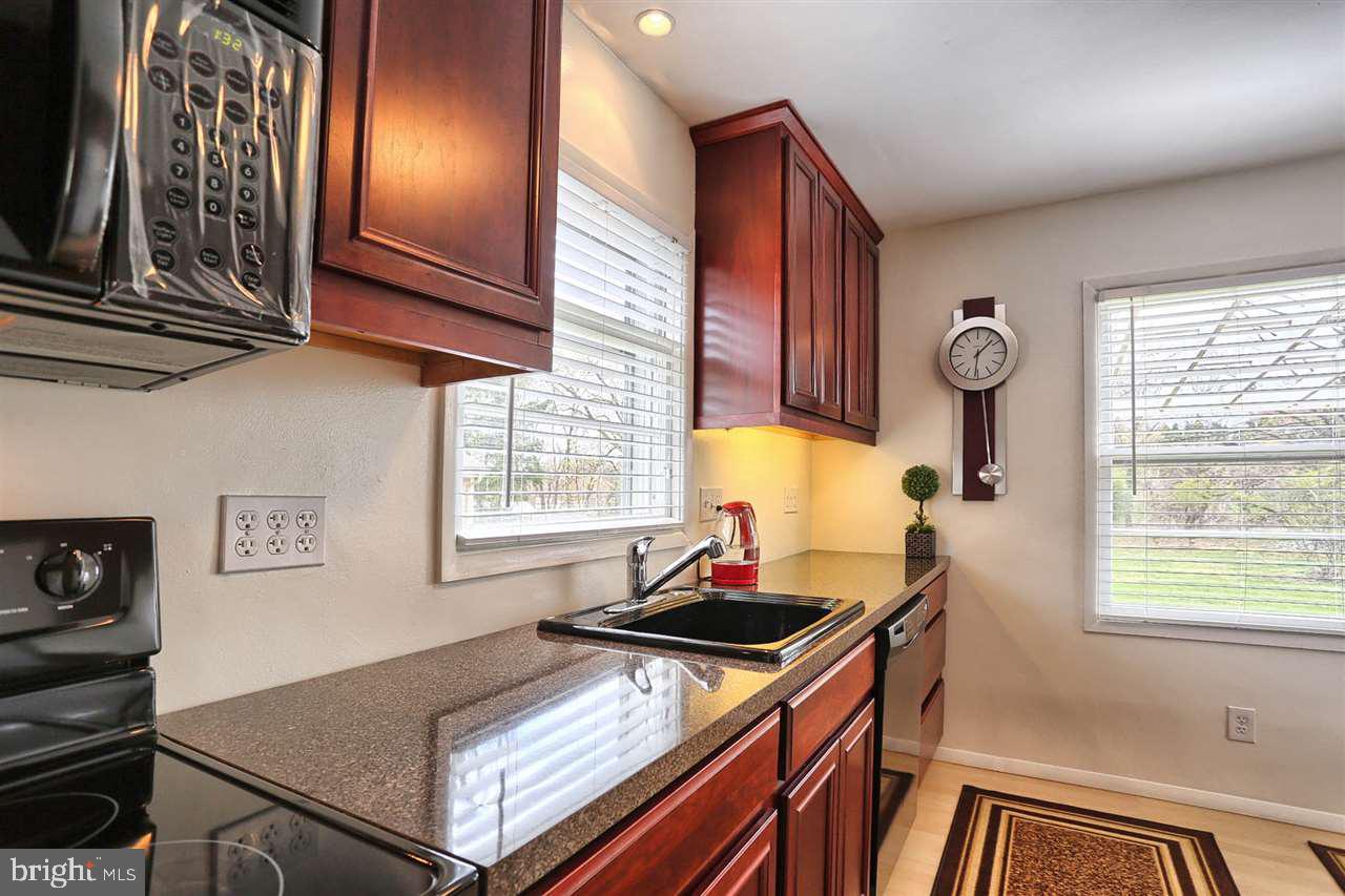 17 Charlton Road Harrisburg, PA 17112 - Photo 14 of 25 Gallery Image 14