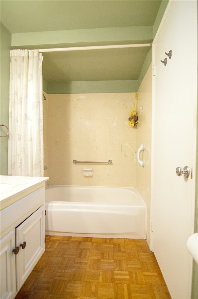 2222 Soledad Rancho Road San Diego, CA 92109 - Photo 18 of 24 Gallery Image 18