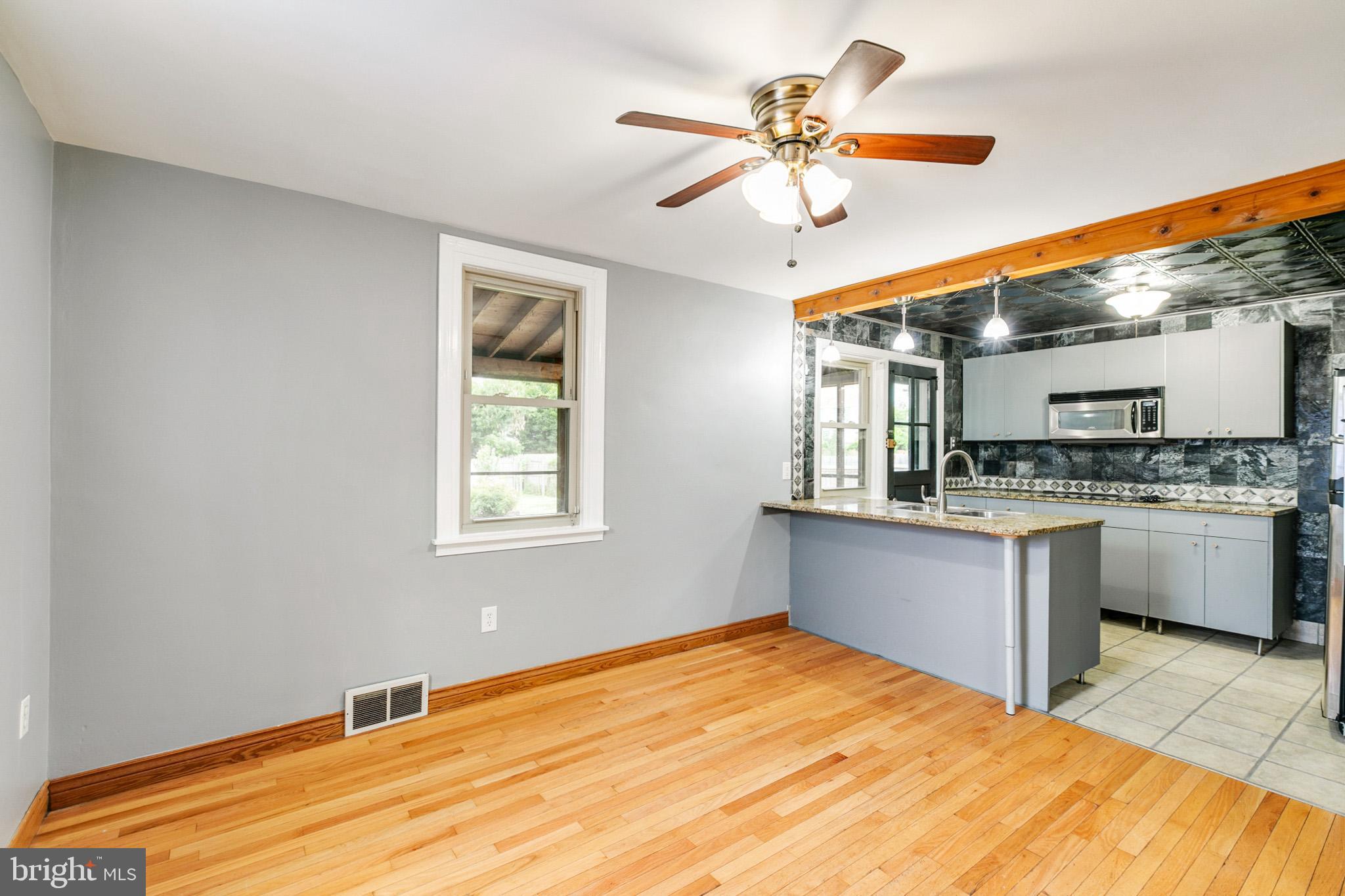 7806 Ridge Avenue Philadelphia, PA 19128 - Photo 16 of 46