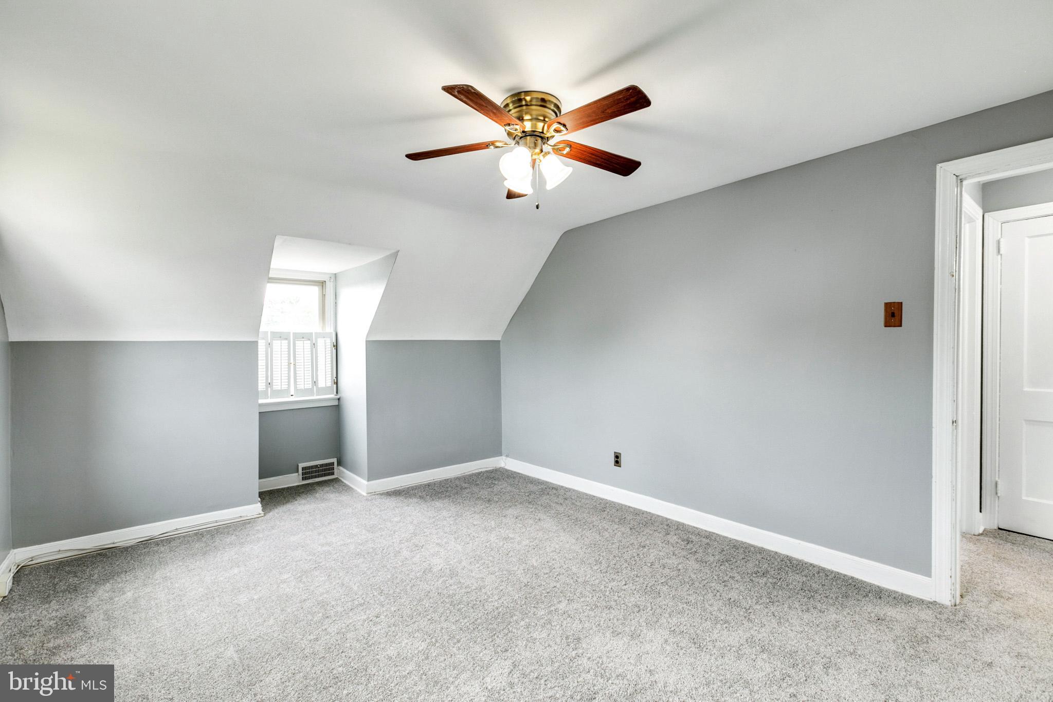 7806 Ridge Avenue Philadelphia, PA 19128 - Photo 28 of 46