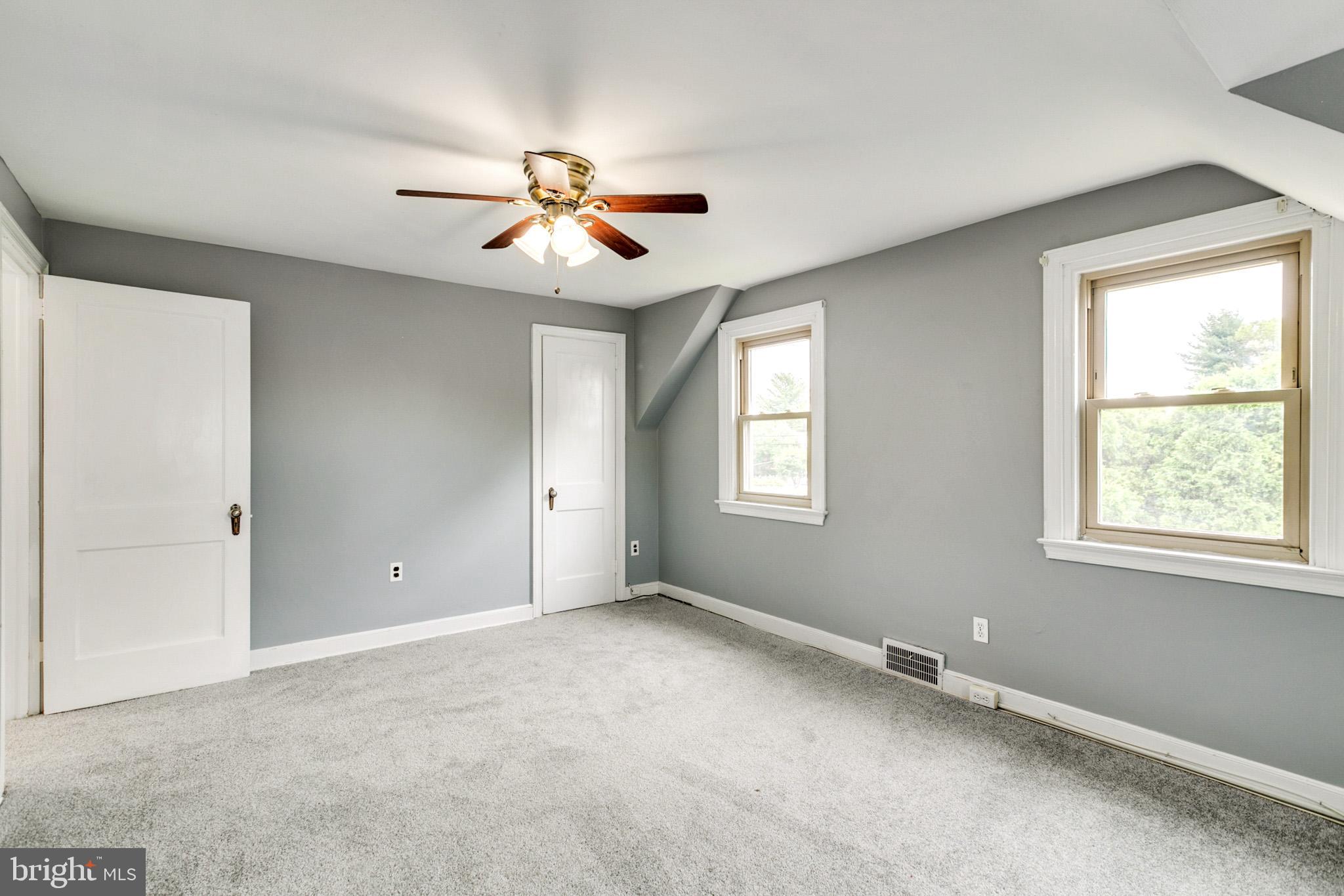 7806 Ridge Avenue Philadelphia, PA 19128 - Photo 29 of 46