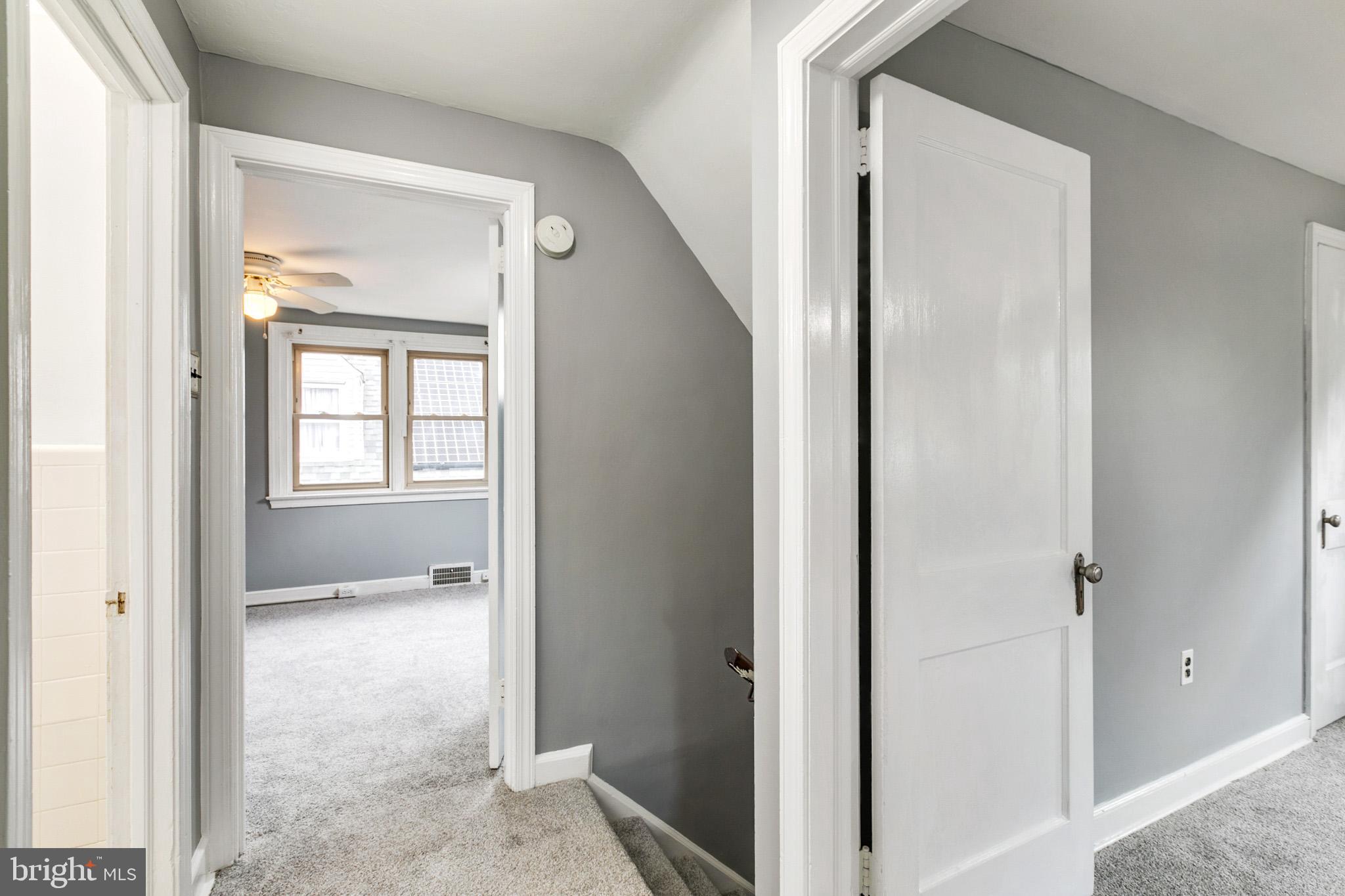 7806 Ridge Avenue Philadelphia, PA 19128 - Photo 34 of 46